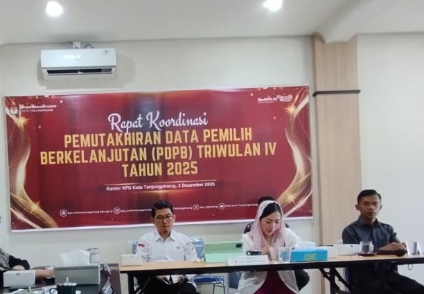 Ketua dan Anggota Bawaslu Kota Tanjungpinang menghadiri Rapat Koordinasi PDPB Triwulan IV