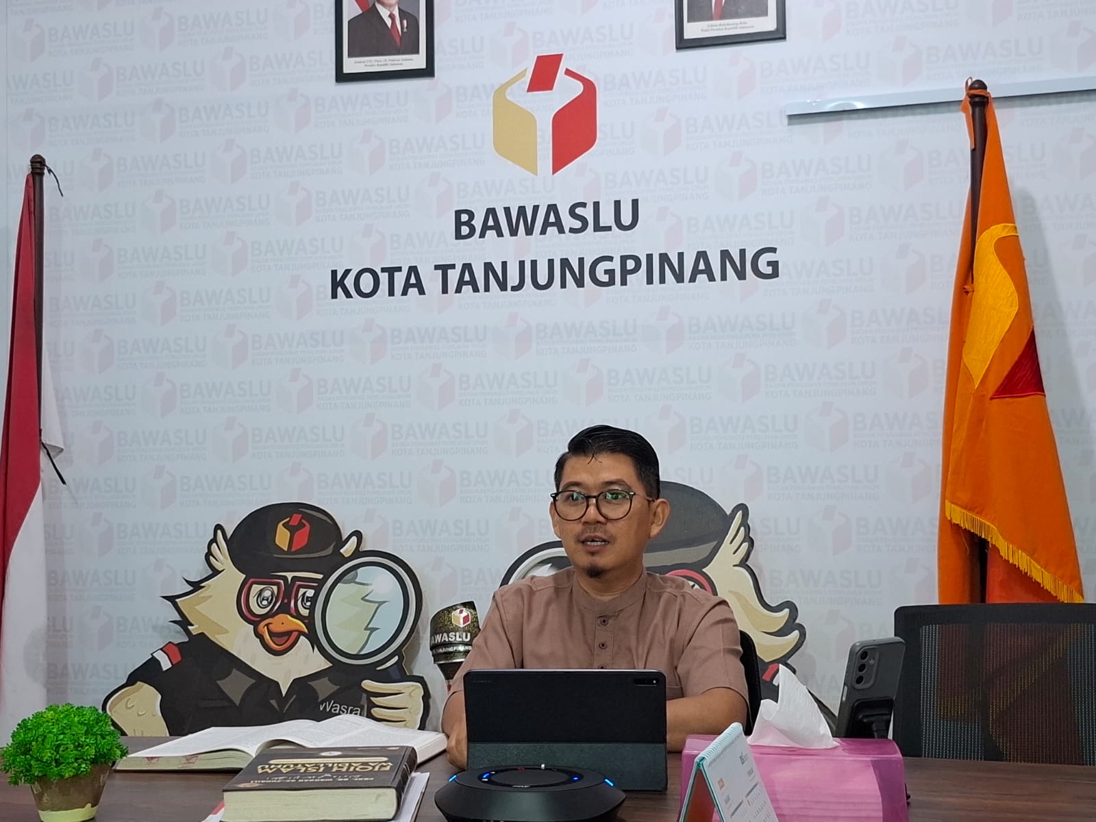 Ketua Bawaslu menjadi Pemateri di Kegiatan Bulan Suci Ramadhan