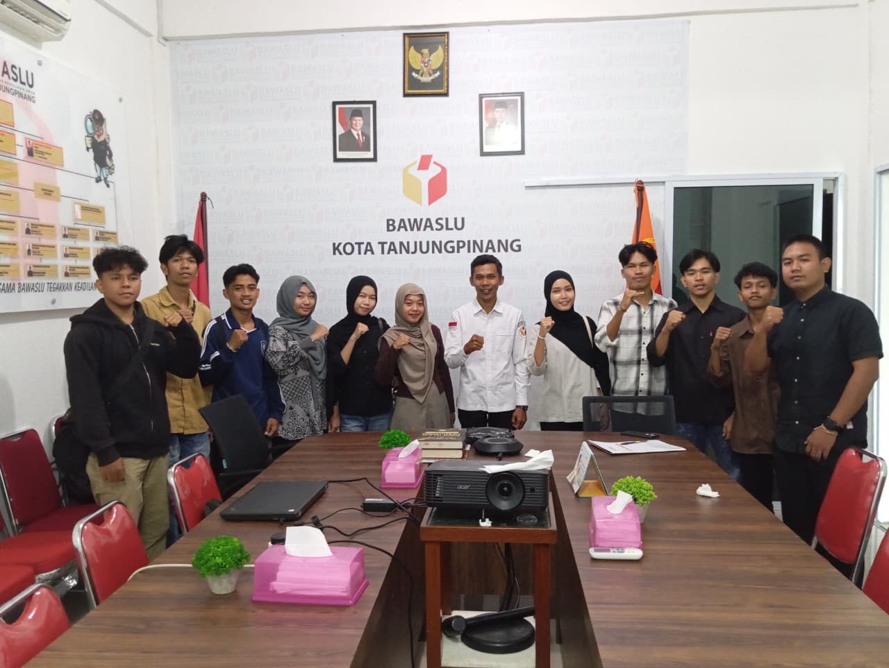 Konsolidasi Demokrasi BERNARASI Minggu ke-11