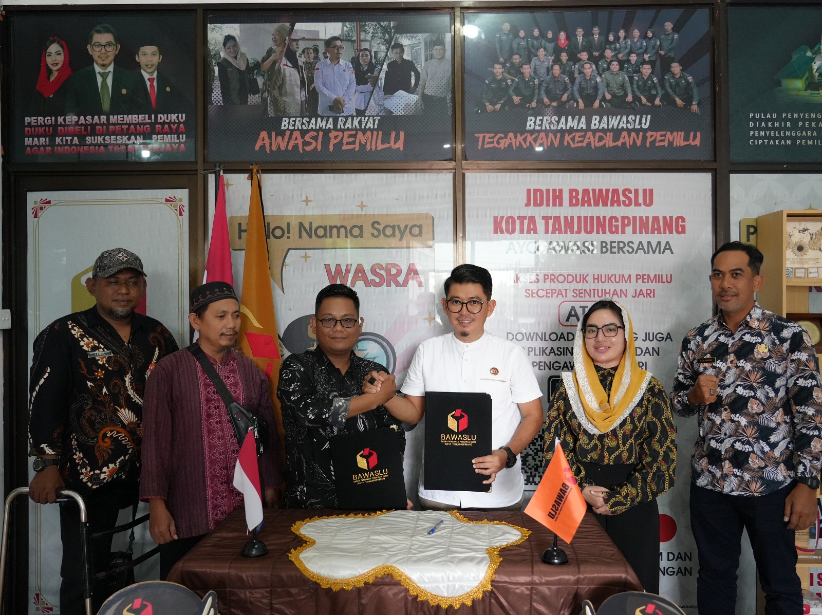 Bawaslu Kota Tanjungpinang melaksanakan Penandatangan MoU dan MoA bersama Penyandang Disabilitas