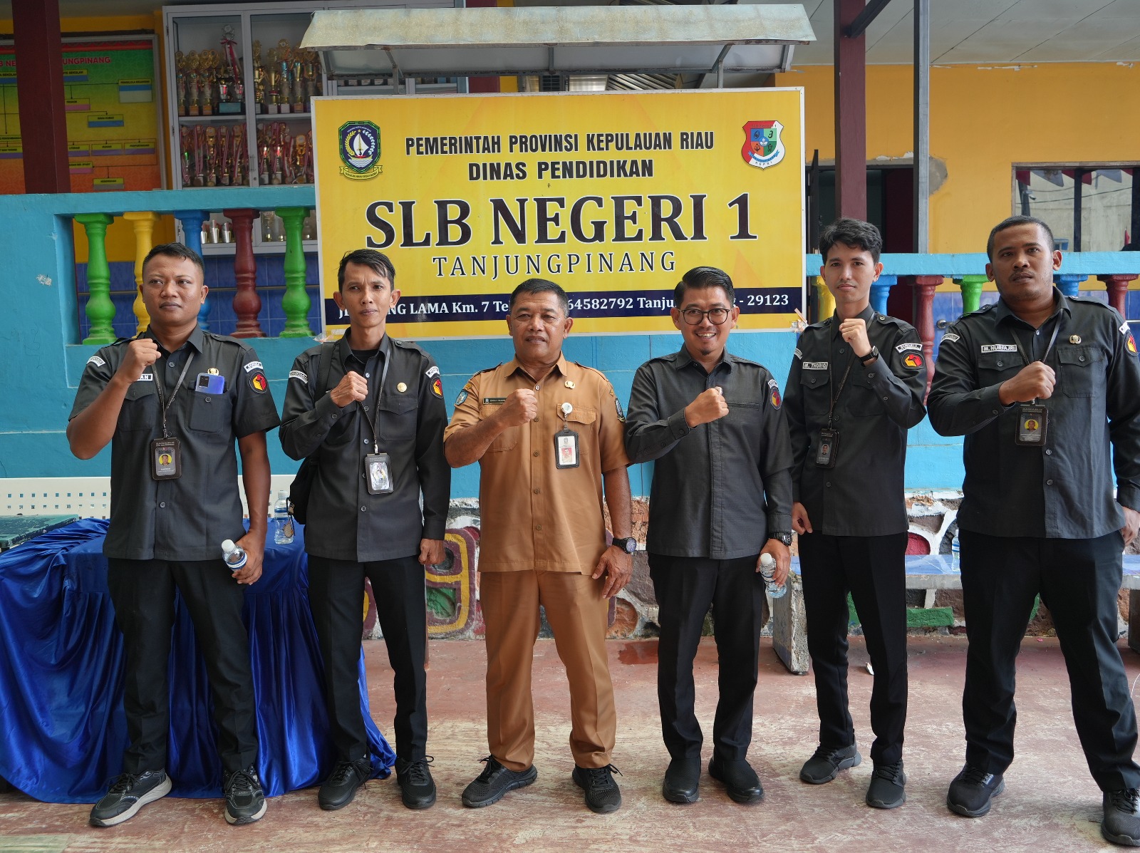 SLB 01