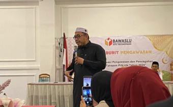 Tausiah saat Ngabuburit Pengawasan Bawaslu Kota Tanjungpinang